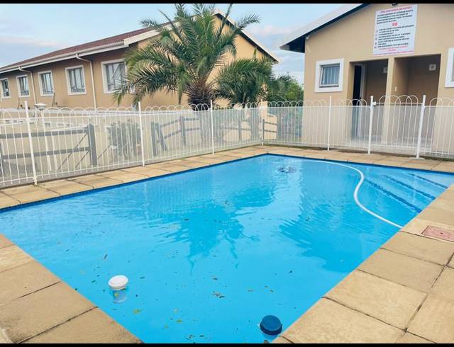 2 BEDROOM APARTMENT FOR SALE IN GREENWOOD PARK